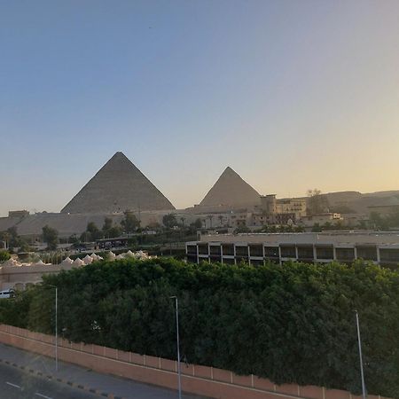 Doudou Pyramids View Hotel Kafret el-Gabal Eksteriør billede