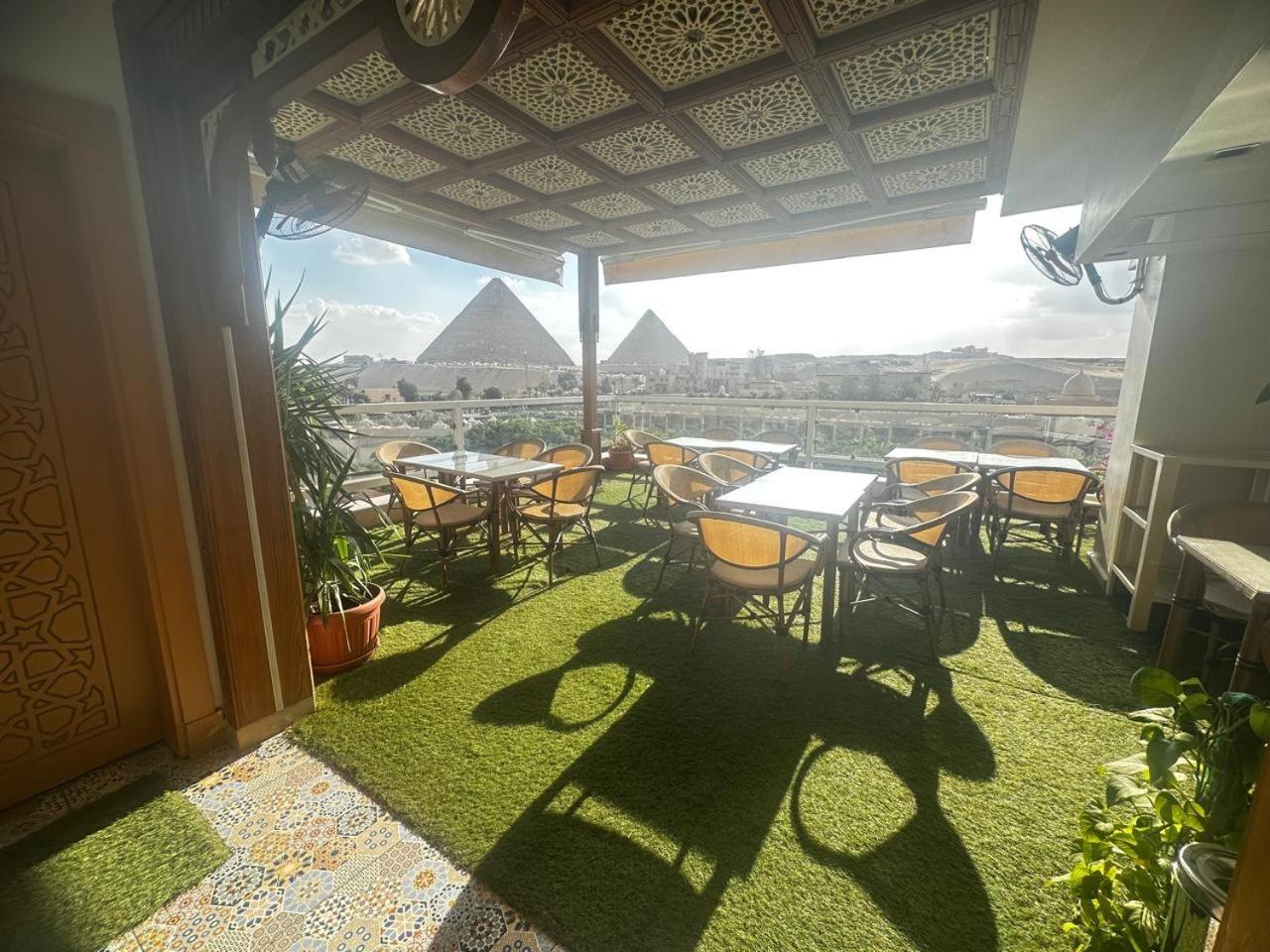 Doudou Pyramids View Hotel Kafret el-Gabal Eksteriør billede