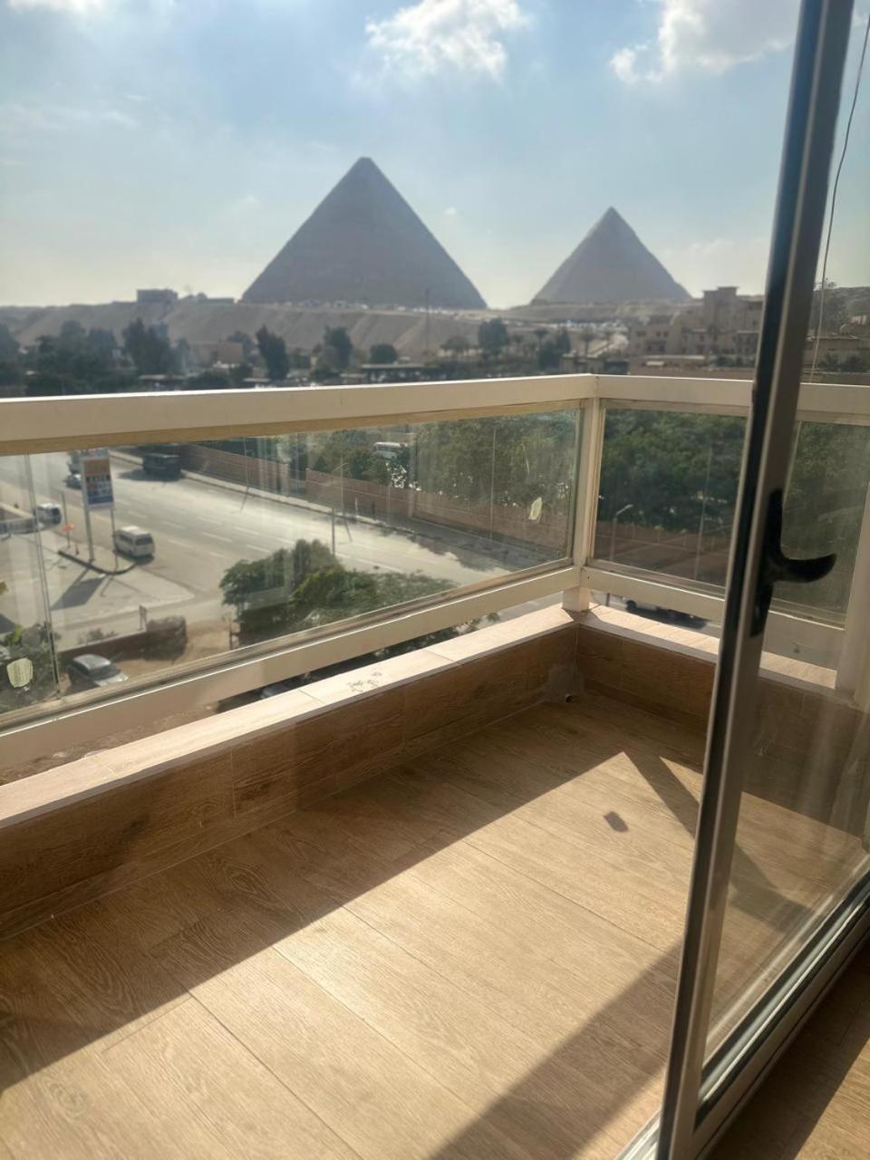 Doudou Pyramids View Hotel Kafret el-Gabal Eksteriør billede